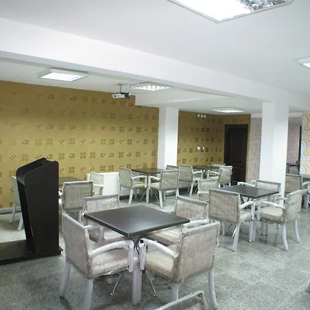 Otel Perla 3*