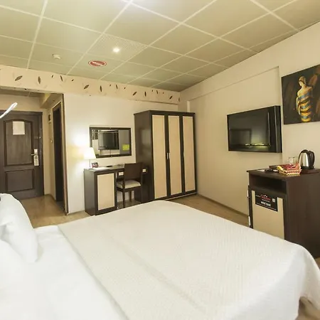 Hotel Perla Caycuma
