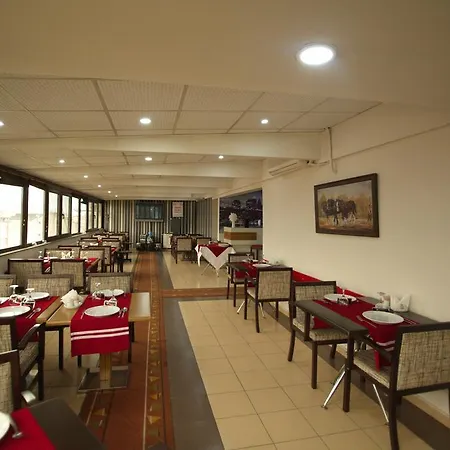 Perla Hotel Caycuma